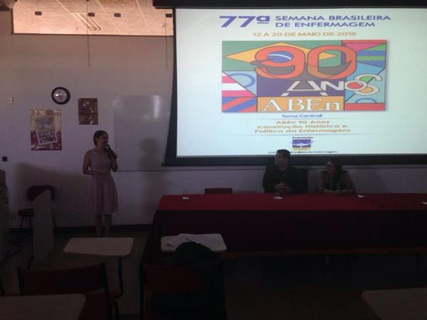 ABEn-DF na Semana Basileira de Enfermagem do IESB - 13/05 Manhã - Diretora Daniela Martins